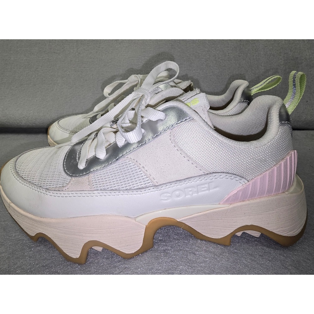 Sorel Kinetic Impact Lace Chunky Sneakers Sea Salt Pink Silver Womens Shoes Sz 7